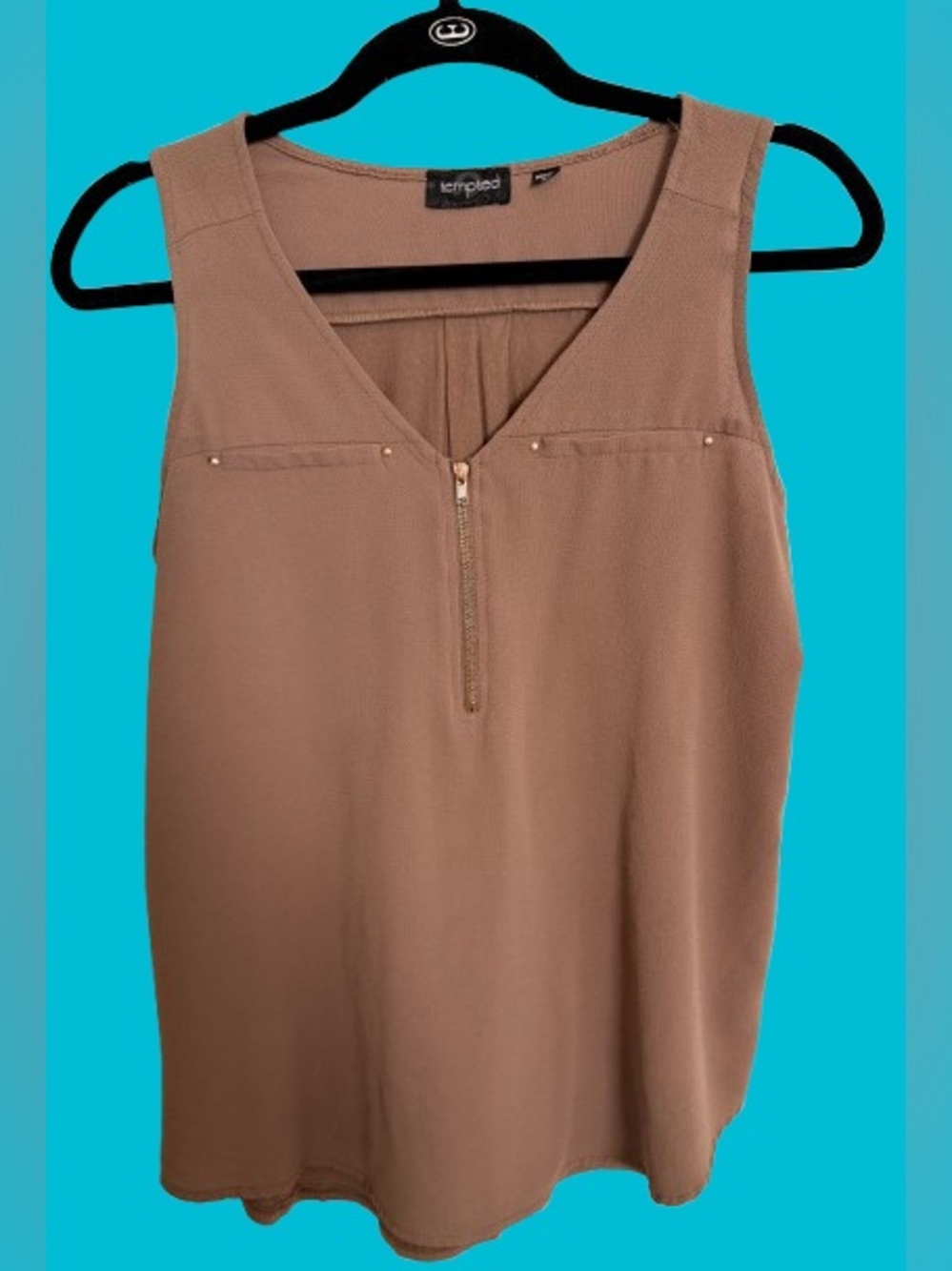 Tempted Taupe Zip-Front Sleeveless V-Neck Blouse | Size Medium